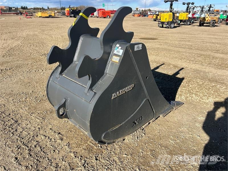 DaeQuip HE250 HE250424XDDBQC 42 in Q/C Digging Excavator B Baldes