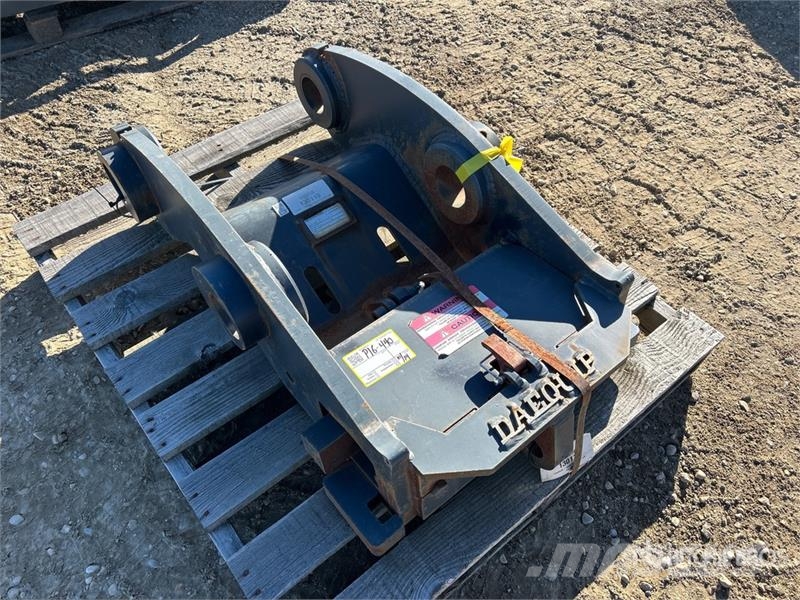 DaeQuip HE250 HE250HYDQCWBM 20.5 in Excavator Thumb 挖斗