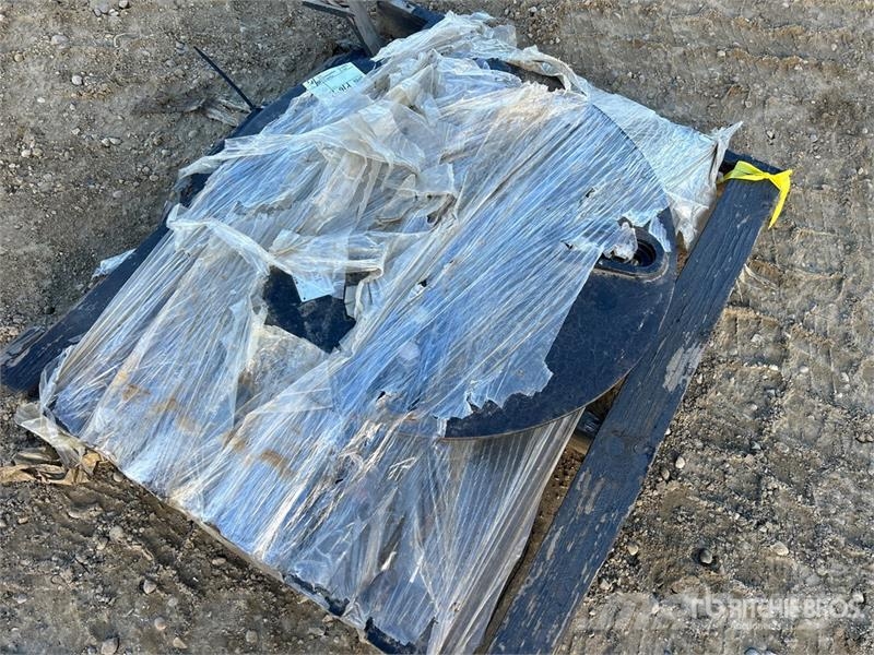 DaeQuip HE250 HE250STMPBOS Belly Pan 其他组件