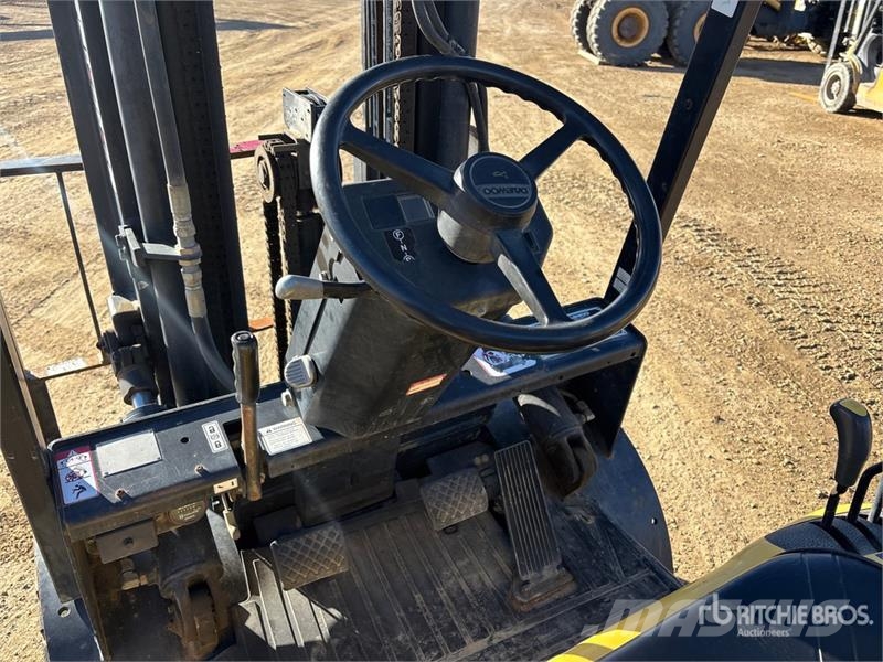 Daewoo G30P-3 5050 lb Pneumatic Tire Forklift شاحنات ذات رافعات شوكية - أخرى