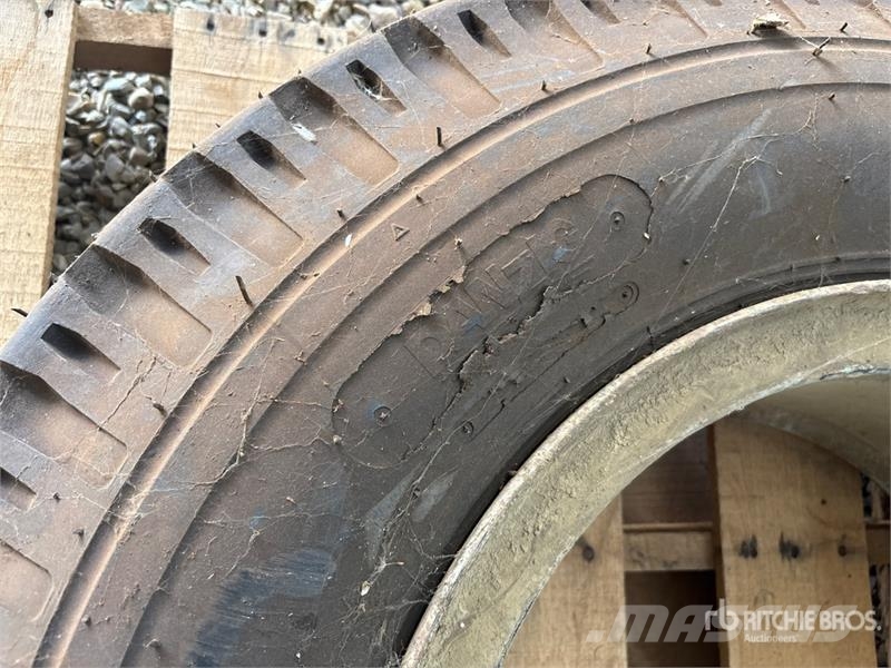 Danzig 10.00-20 Tires Gume, točkovi i felne