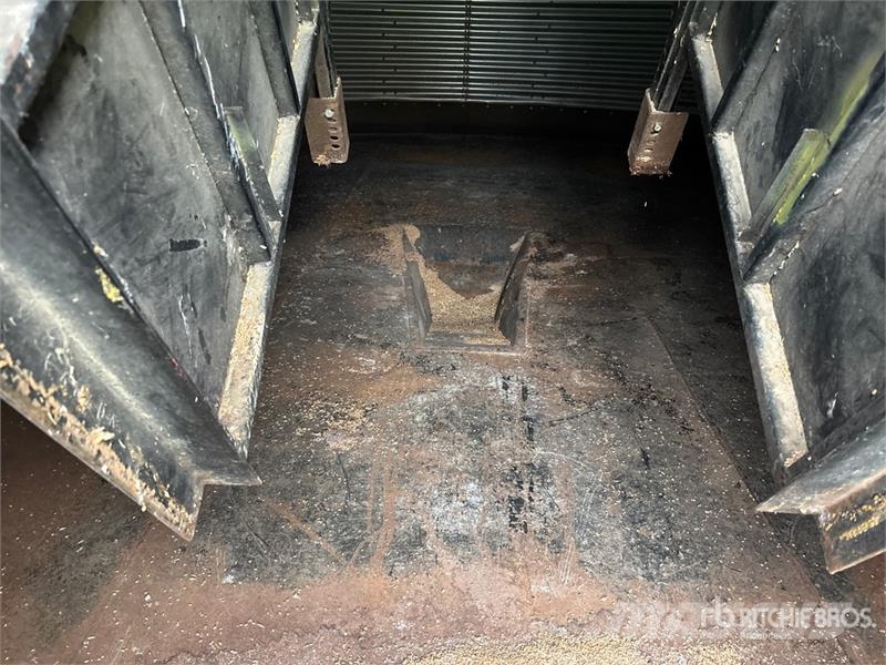  Darmani 2407 +/- 10500 bu 7 Ring Grain Bin Saagi töötlemise ja ladustamise seadmed - Muud