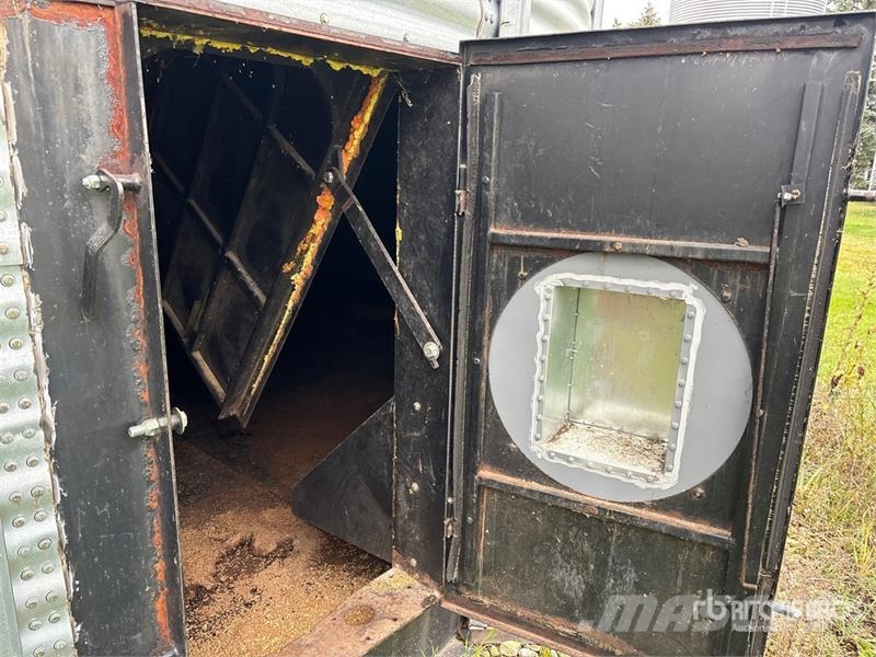  Darmani 2407 +/- 10500 bu 7 Ring Grain Bin Saagi töötlemise ja ladustamise seadmed - Muud