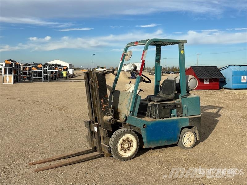Datsun CPP02 4500 lb Cushion Tire Forklift Otras carretillas elevadoras