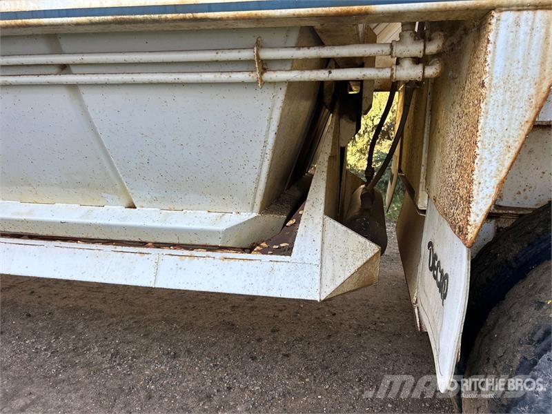 Decap Trailer 42 ft Tri/A Belly Dump Trailer Самоскиди