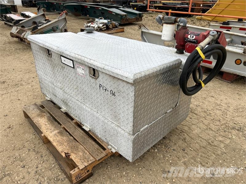 DeeZee 350 L Aluminum Combo Fuel Tank Üzemanyag- és adaléktartályok
