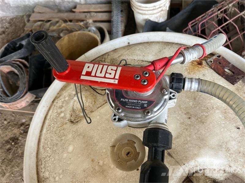  DEF Fluid Hand Pump Drugi deli