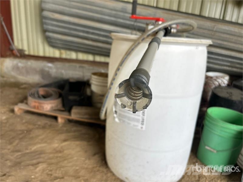 DEF Fluid Hand Pump Drugi deli