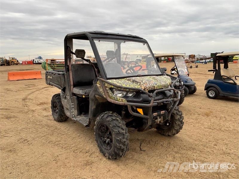  Defender 800 4x4 Utility Vehicle ماكينات منفعة عامة