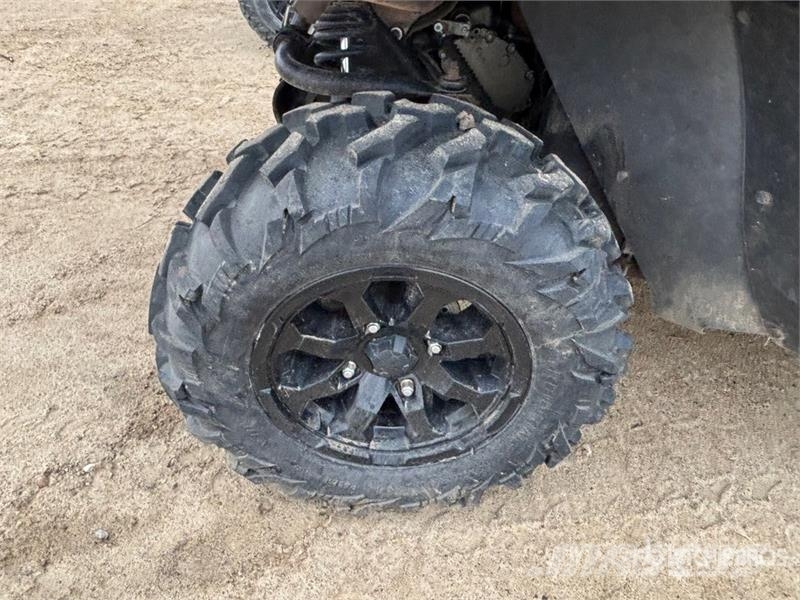 Defender 800 4x4 Utility Vehicle ماكينات منفعة عامة