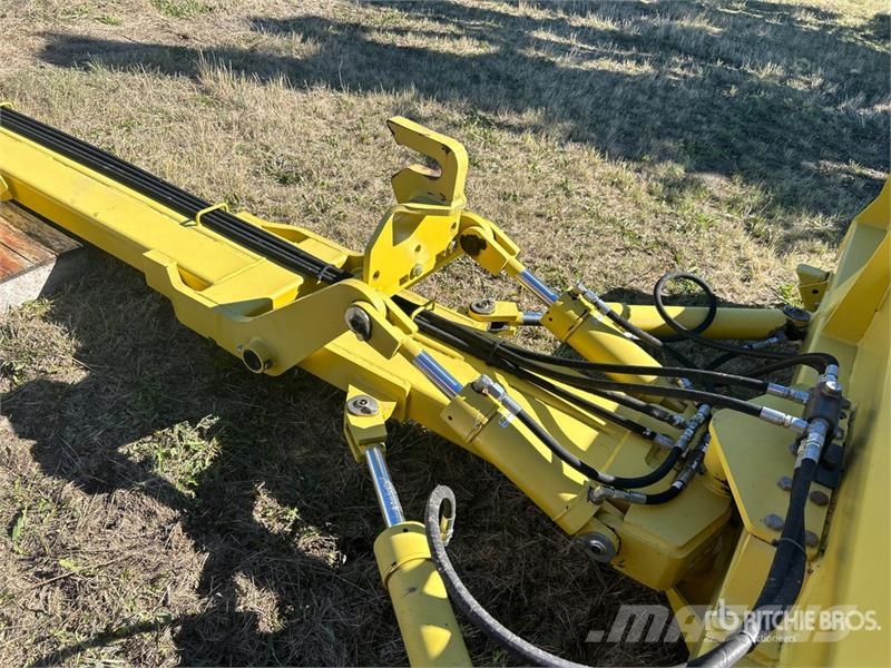 Degelman 10-46/57 10 ft 4 Way Tractor Dozer Overige accessoires voor tractoren