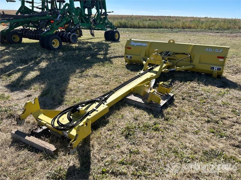 Degelman 10-46/57 10 ft 4 Way Tractor Dozer Overige accessoires voor tractoren