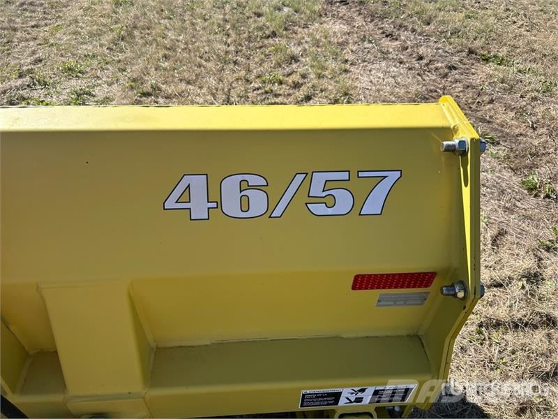 Degelman 10-46/57 10 ft 4 Way Tractor Dozer Overige accessoires voor tractoren