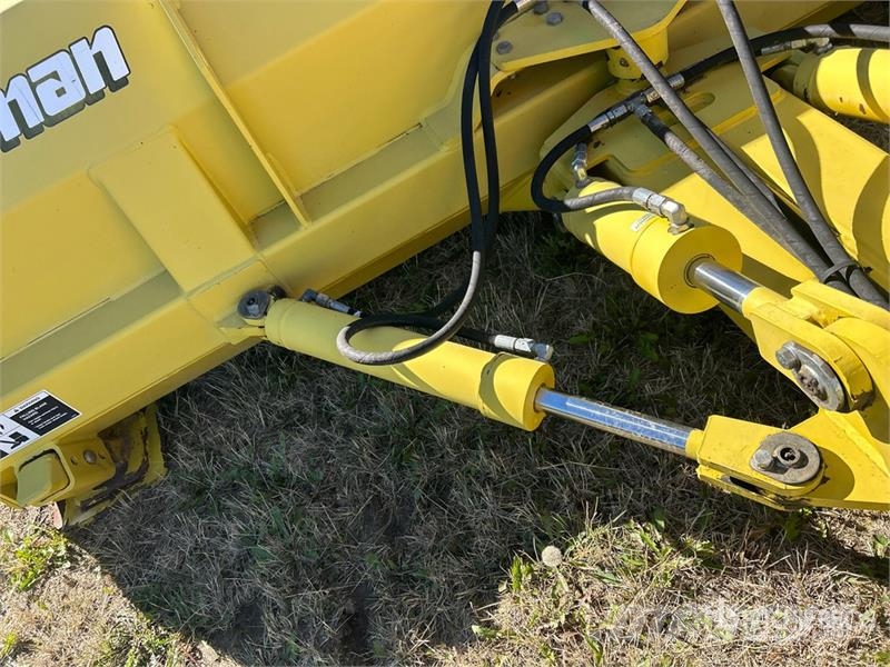 Degelman 10-46/57 10 ft 4 Way Tractor Dozer Overige accessoires voor tractoren