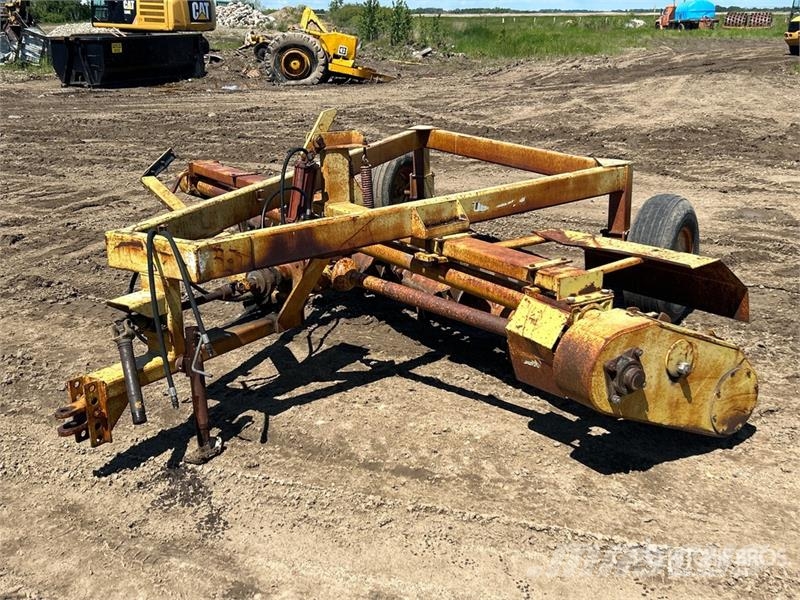 Degelman 14 ft Rock Windrower محشات