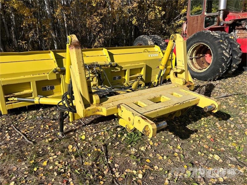 Degelman 16-1 AT 7200 19 ft 6 way Tractor Dozer Ostala dodatna oprema za traktore