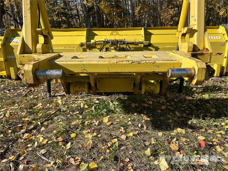 Degelman 16-1 AT 7200 19 ft 6 way Tractor Dozer Ostala dodatna oprema za traktore