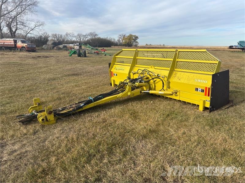 Degelman 5900 14 ft Tractor Dozer ملحقات أخرى للجرارات