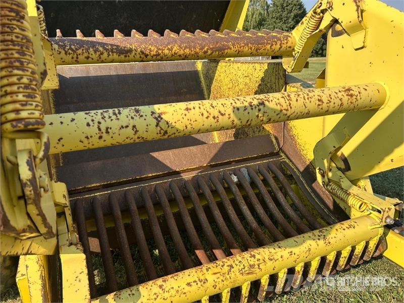 Degelman 6000 56 in Paddle Rock Picker 石磔除去機