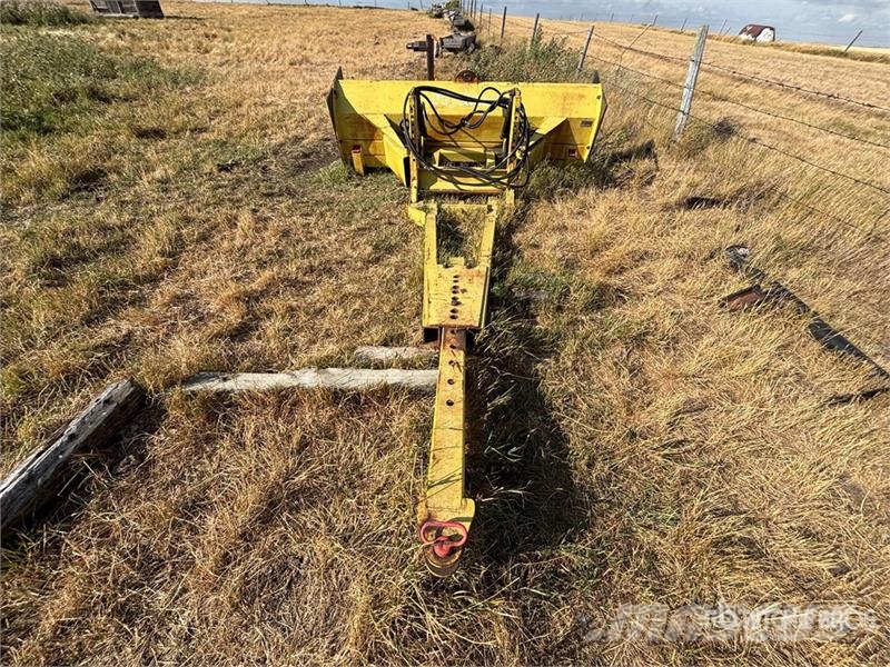 Degelman 8STD 8 ft Snow Pusher حراثات ونصول الجليد