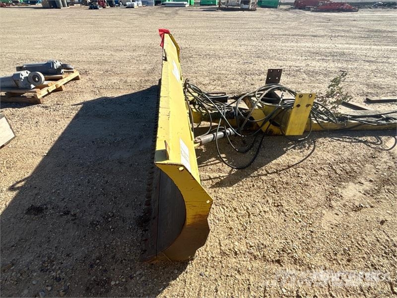 Degelman Industries 144 in Blade Attachment Daske / noževi