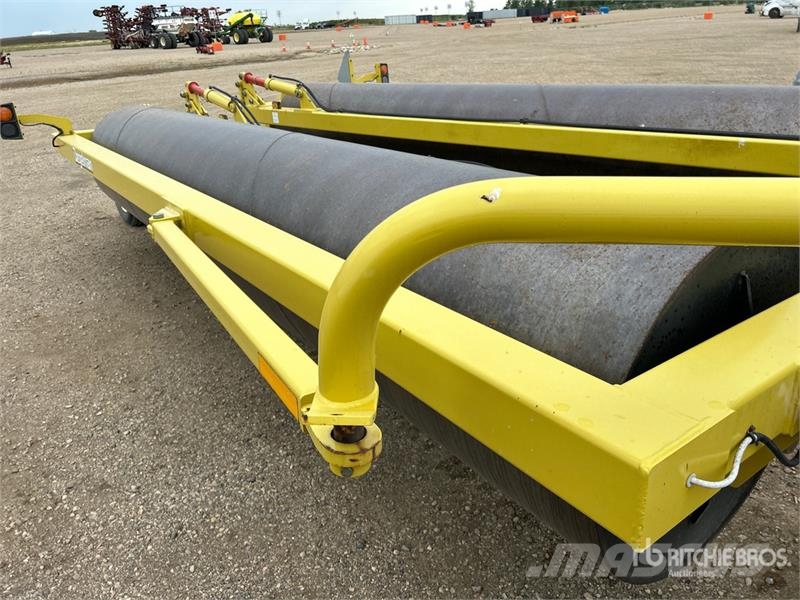 Degelman LR7645 مداحل