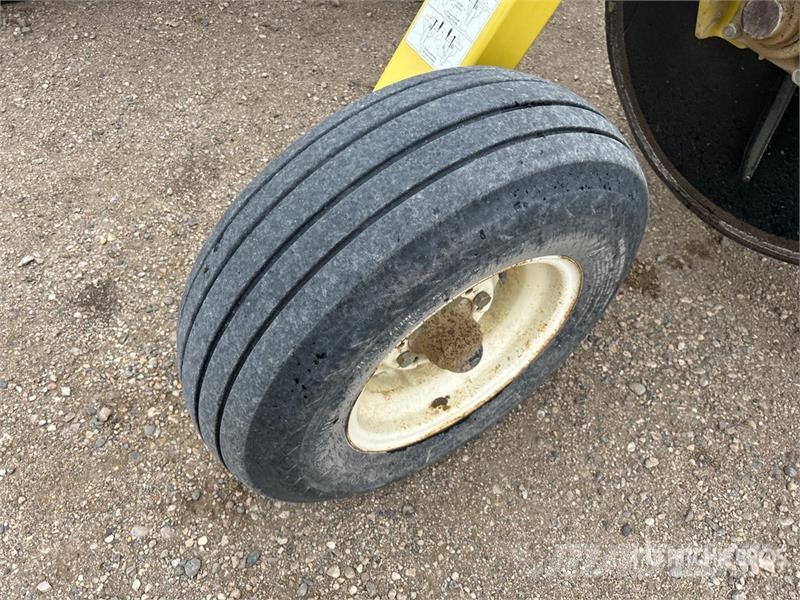 Degelman LR7645 مداحل