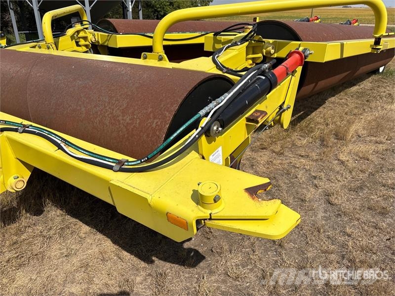 Degelman LR7645 Walsen