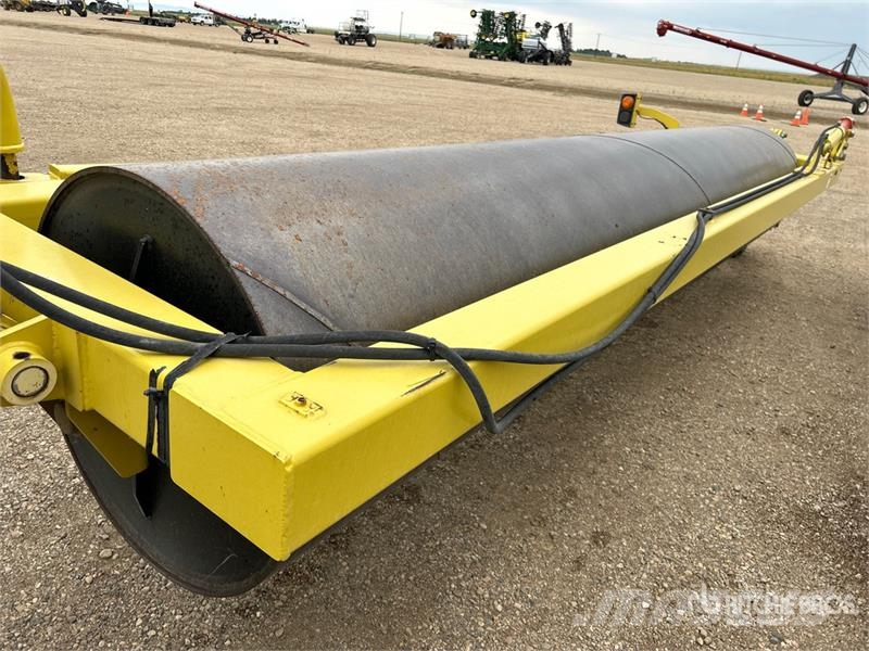 Degelman LR7645 مداحل