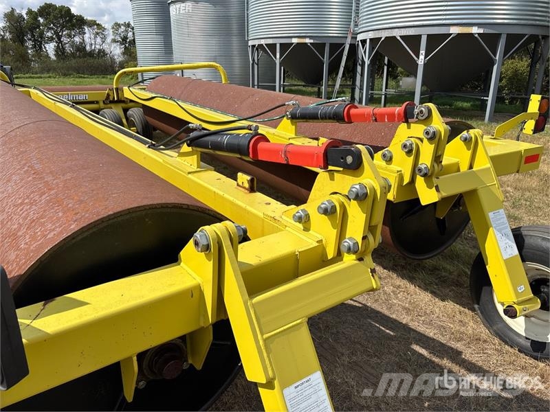 Degelman LR7645 Walsen