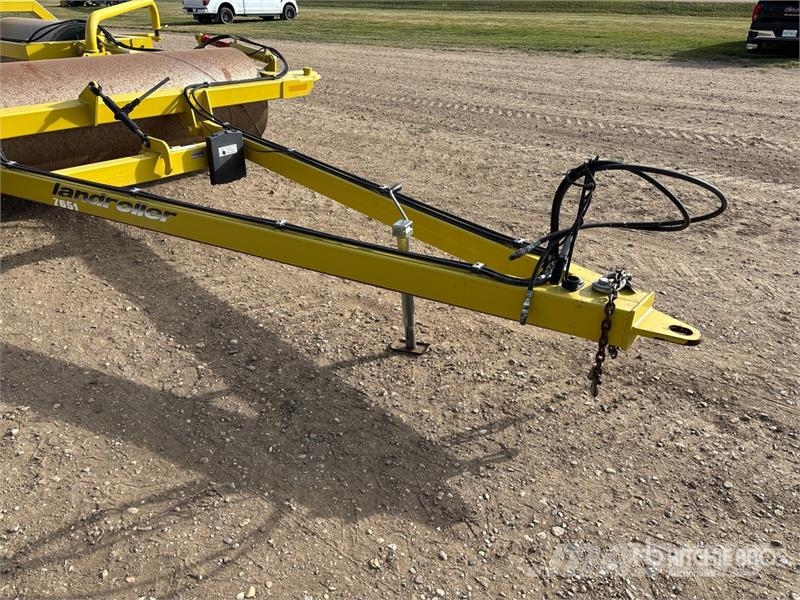 Degelman LR7651 Volai