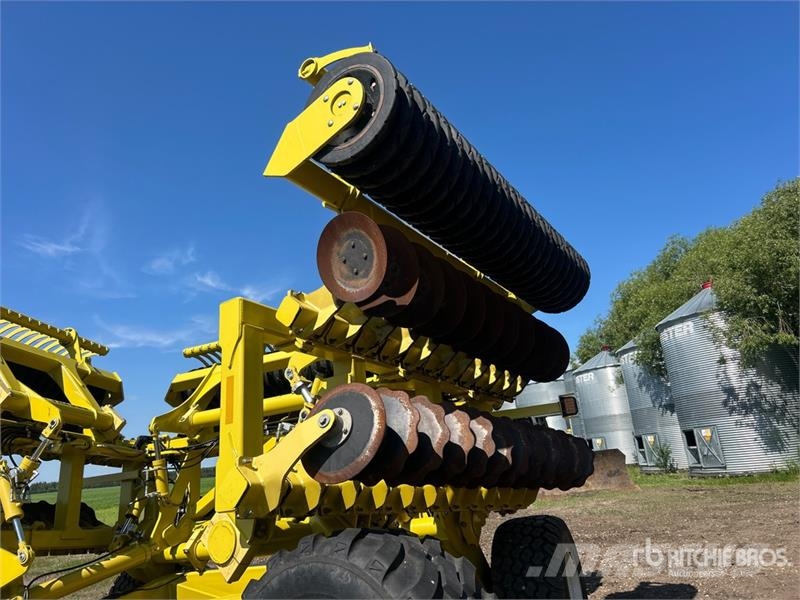 Degelman Pro-Till 33 33 ft High-Speed Disc Talířové brány