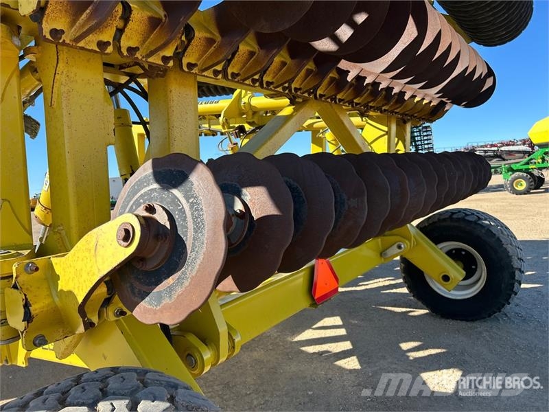 Degelman Pro-Till 40 40 ft Vertical Disc زحافات ساحقة