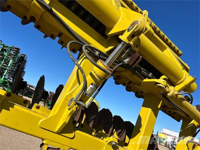 Degelman Pro-Till 40 40 ft Vertical Disc زحافات ساحقة