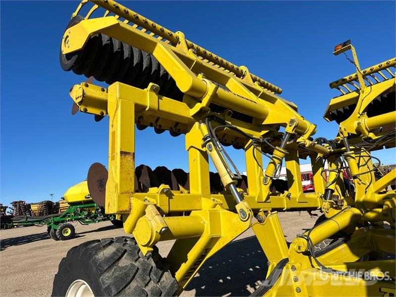Degelman Pro-Till 40 40 ft Vertical Disc زحافات ساحقة