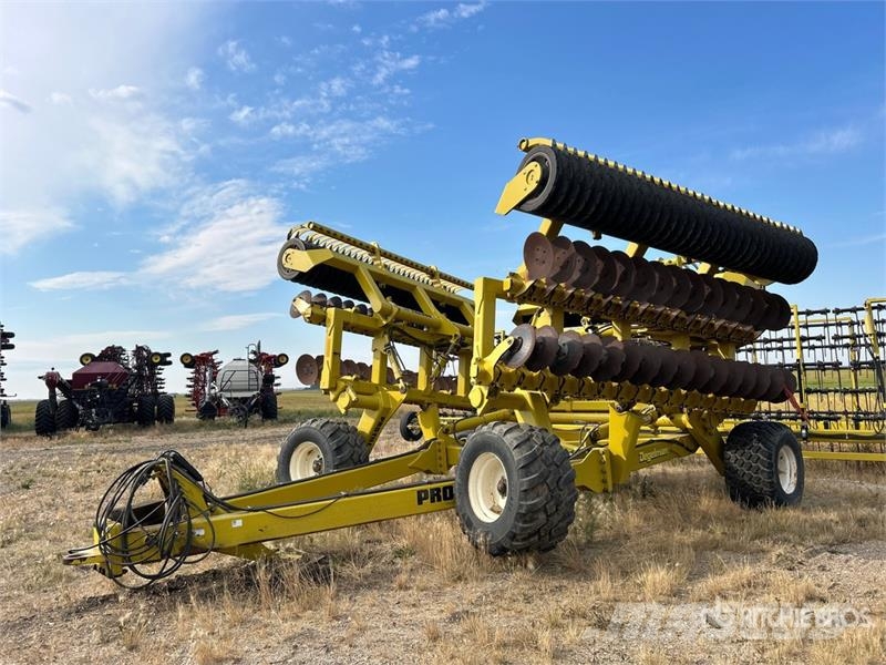 Degelman Pro-Till 40 40 ft Vertical Disc Diskinės akėčios