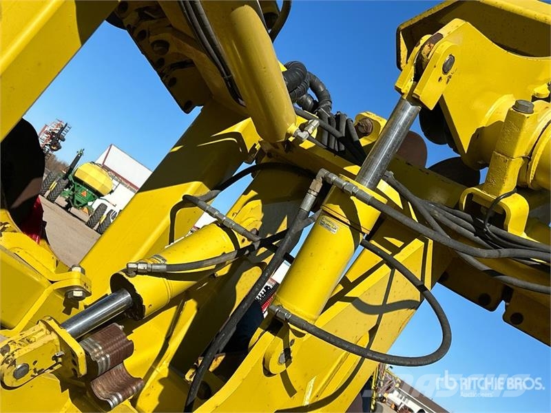 Degelman Pro-Till 40 40 ft Vertical Disc زحافات ساحقة
