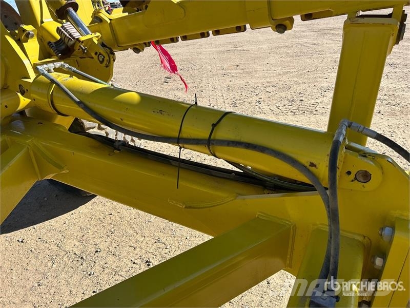 Degelman Pro-Till 40 40 ft Vertical Disc زحافات ساحقة