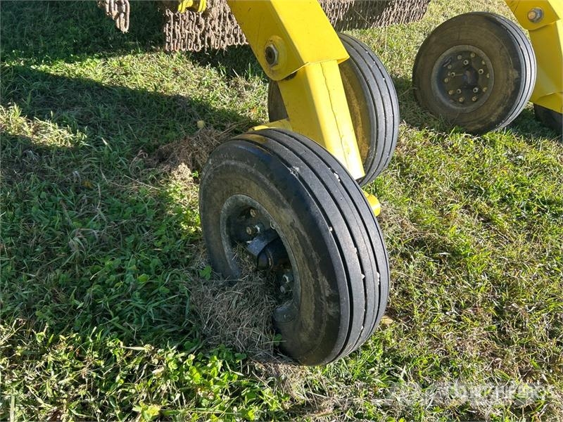 Degelman REV1500 15 ft Flex Wing Rotary Cutter Odstranjevalci krompirjevih stebel