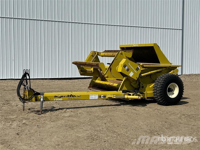 Degelman RP7200 Stone Pickers