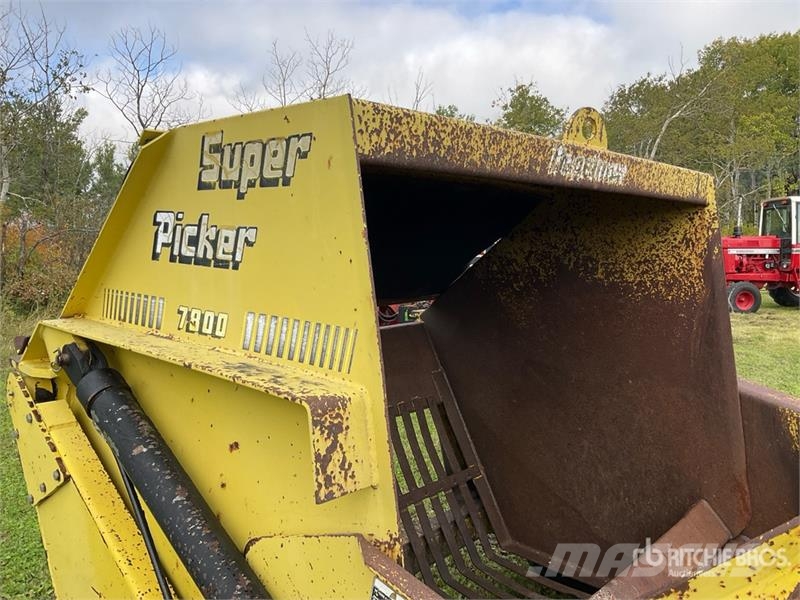 Degelman RP7800 64 in Paddle Rock Picker Steinsammler