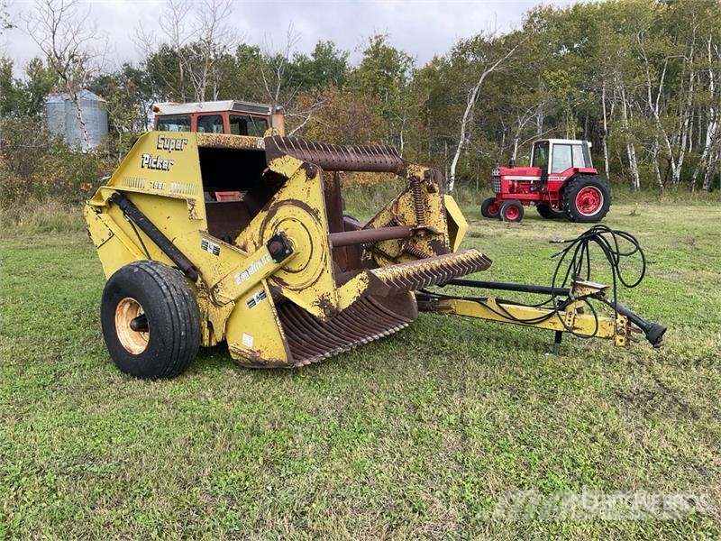 Degelman RP7800 64 in Paddle Rock Picker Steinsammler