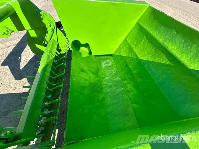 Degelman S570 52 in Paddle Rock Picker Akmenų surinkėjai