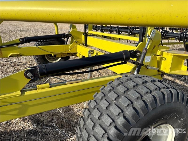 Degelman SM 7000 50 ft Heavy Harrow Grades