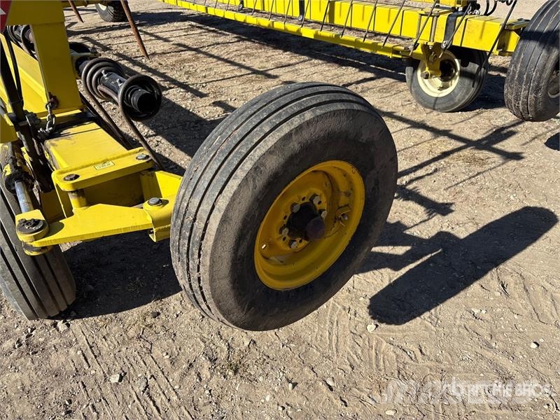 Degelman SM 7000 70 ft Heavy Harrow Äkked