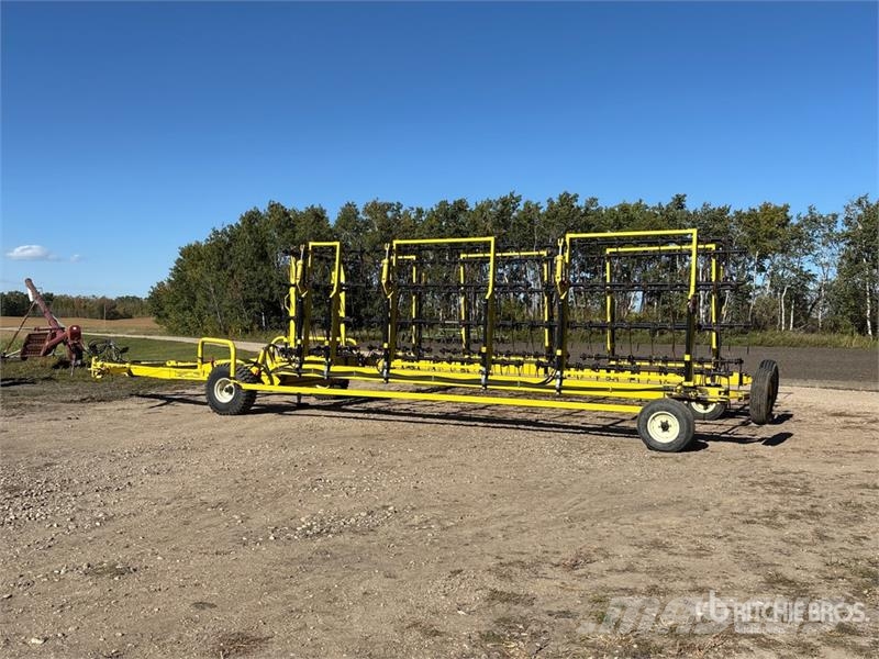 Degelman SM 7000 70 ft Heavy Harrow Äkked