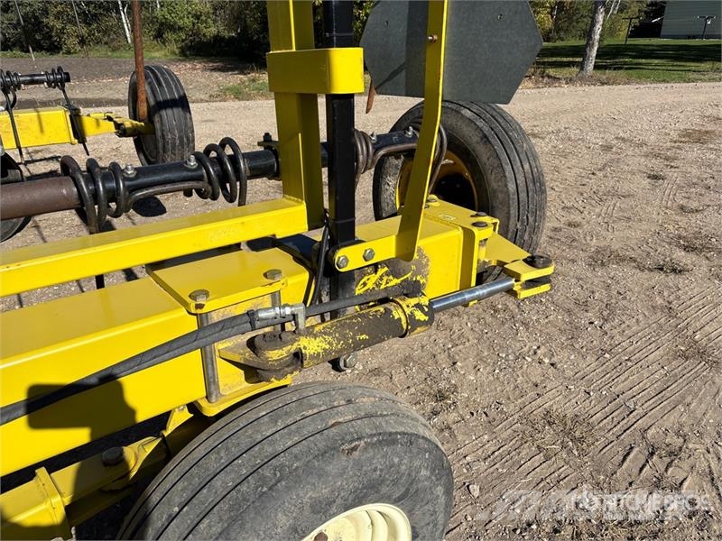 Degelman SM 7000 70 ft Heavy Harrow Äkked