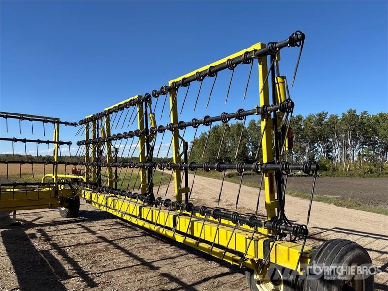 Degelman SM 7000 70 ft Heavy Harrow Äkked
