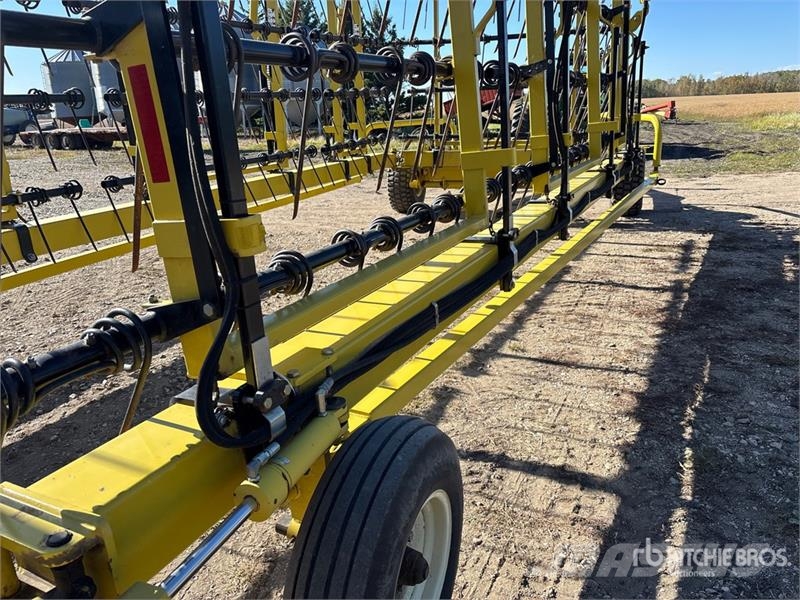 Degelman SM 7000 70 ft Heavy Harrow Äkked