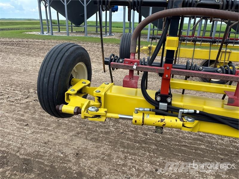 Degelman SM 7000 70 ft Heavy Harrow Grades